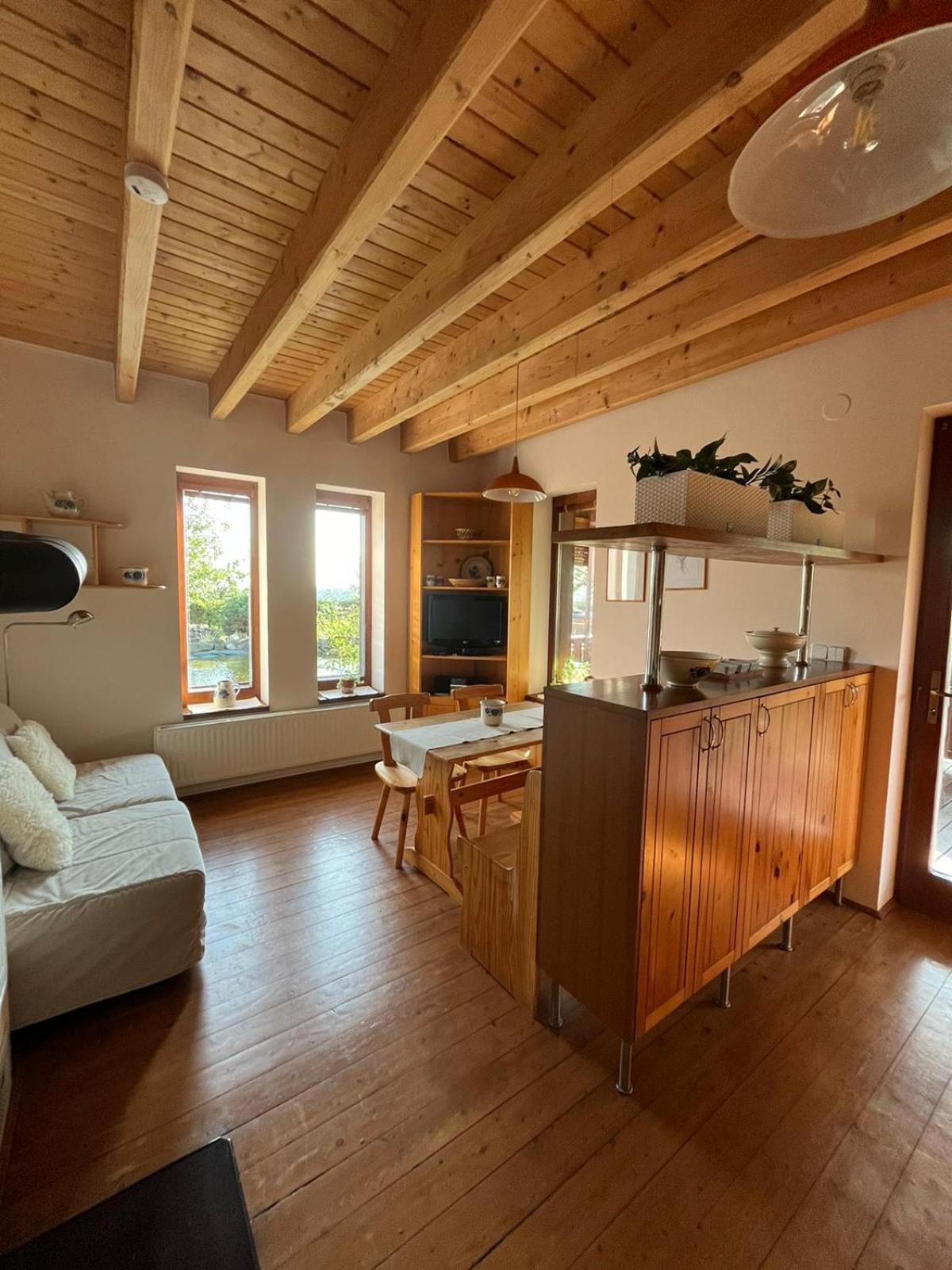Apartman U Jezirka Kyjovice Exteriér fotografie